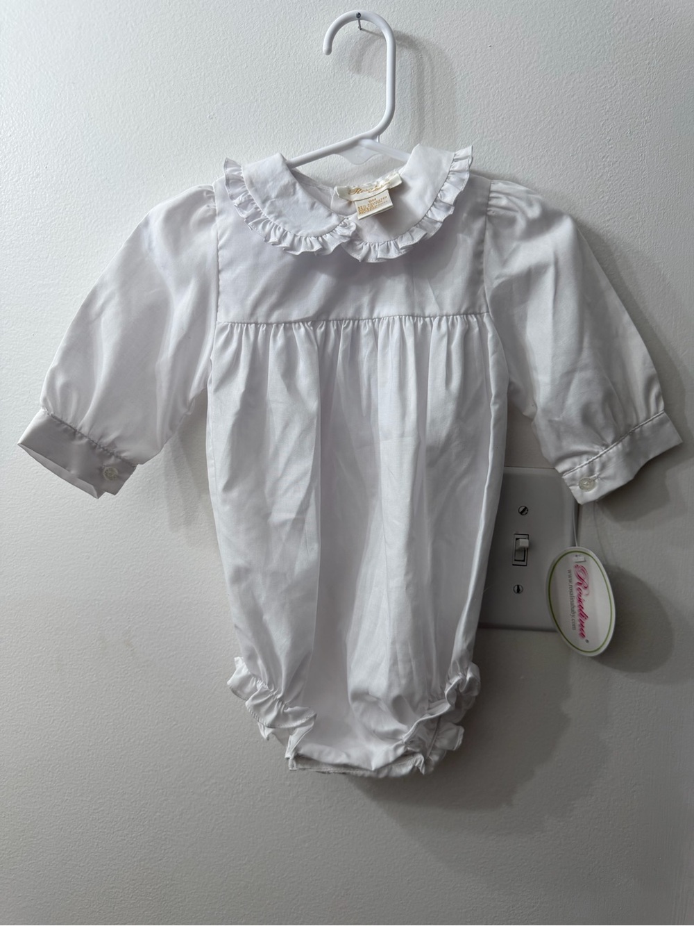 NWT! Baby White Ruffled Collar One-Piece Bodysuit